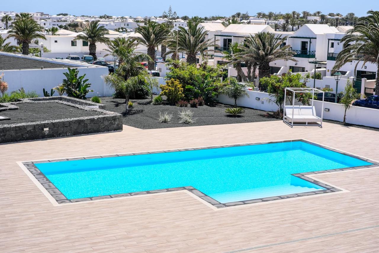 Sunset View Modern Private Poolside Apartment Costa Teguise Εξωτερικό φωτογραφία